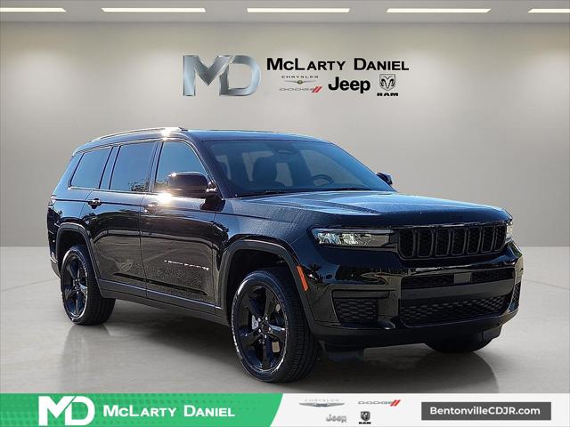 2025 Jeep Grand Cherokee GRAND CHEROKEE L ALTITUDE 4X4