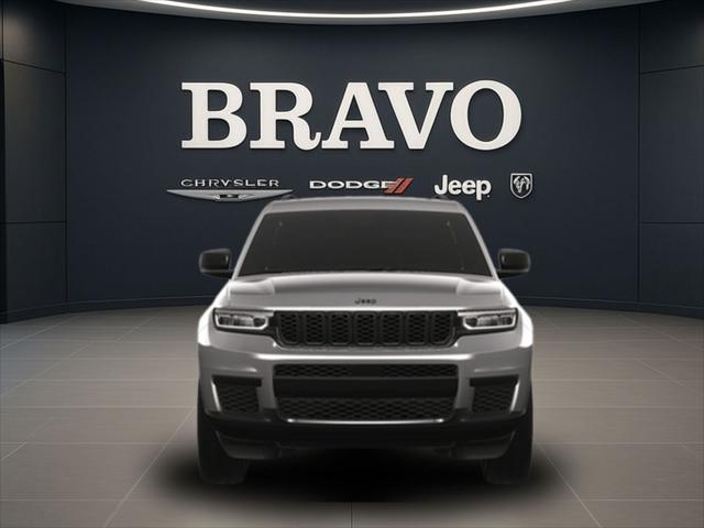 2025 Jeep Grand Cherokee GRAND CHEROKEE L ALTITUDE 4X2