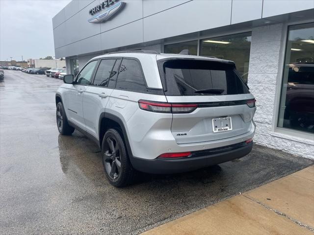 2025 Jeep Grand Cherokee GRAND CHEROKEE ALTITUDE X 4X4