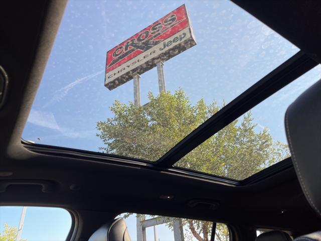 2025 Jeep Grand Cherokee GRAND CHEROKEE L OVERLAND 4X4 2025 Jeep Grand Cherokee GRAND CHEROKEE L OVERLAND 4X4