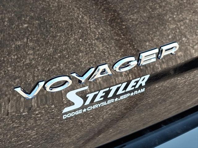 2026 Chrysler Voyager LX
