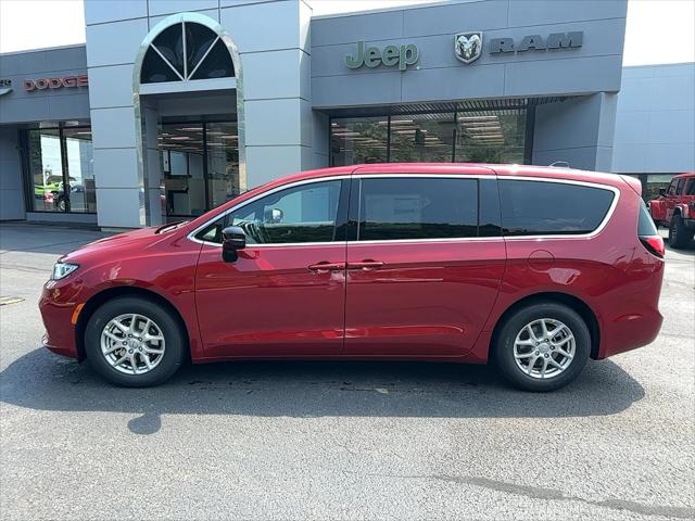 2025 Chrysler Pacifica PACIFICA SELECT