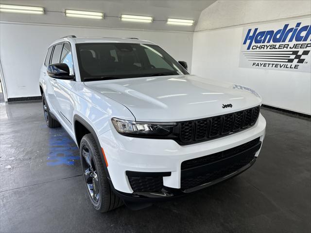 2025 Jeep Grand Cherokee GRAND CHEROKEE L ALTITUDE X 4X4