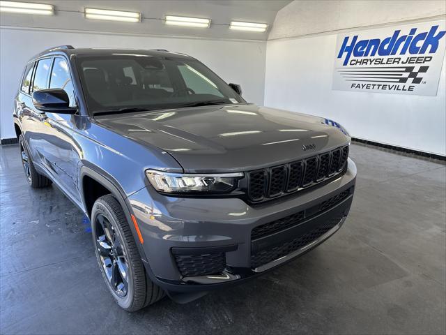 2025 Jeep Grand Cherokee GRAND CHEROKEE L ALTITUDE X 4X4