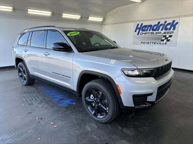 2025 Jeep Grand Cherokee GRAND CHEROKEE L ALTITUDE X 4X4