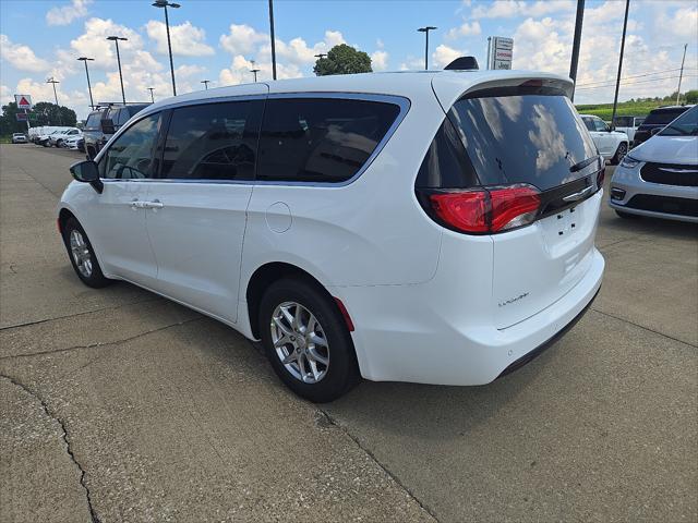 2026 Chrysler Voyager VOYAGER LX