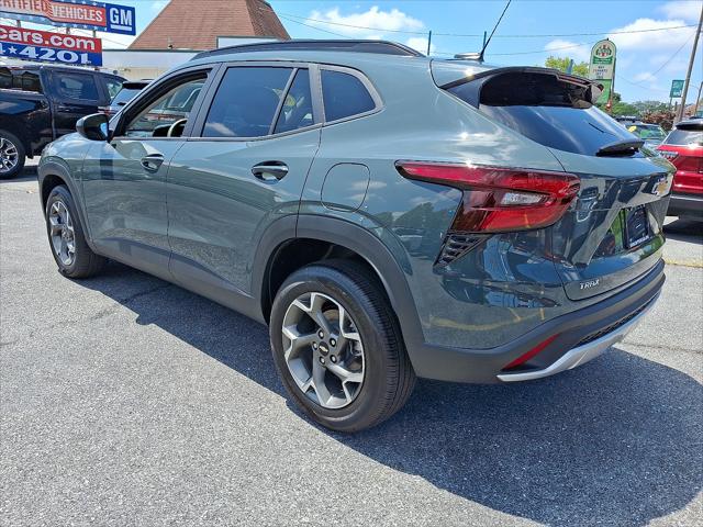 2025 Chevrolet Trax FWD LT