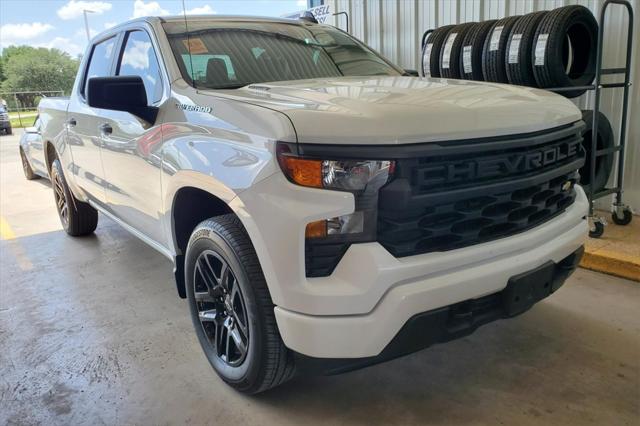 2025 Chevrolet Silverado 1500 2WD Crew Cab Short Bed Custom