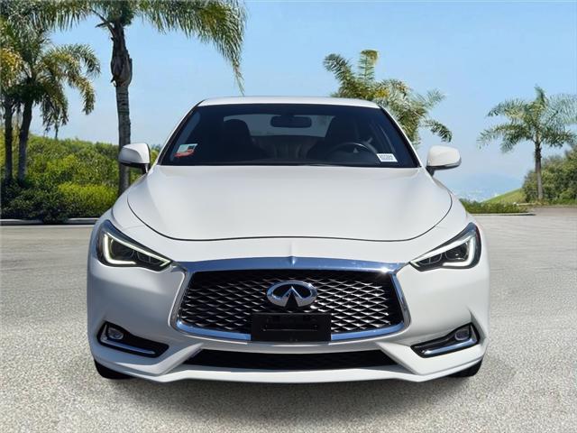 2017 INFINITI Q60 2.0t
