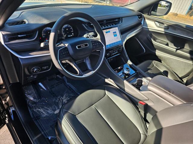 2025 Jeep Grand Cherokee GRAND CHEROKEE L LIMITED 4X4 2025 Jeep Grand Cherokee GRAND CHEROKEE L LIMITED 4X4