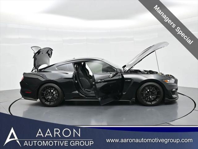 2018 Ford Shelby GT350 2018 Ford Shelby GT350