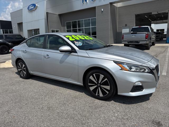 2022 Nissan Altima SV FWD