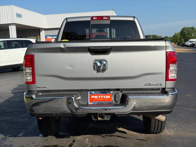 2020 RAM 2500 Tradesman Crew Cab 4X4 64 Box