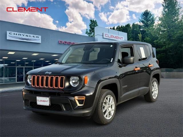 2023 Jeep Renegade Latitude 4x4 2023 Jeep Renegade Latitude 4x4