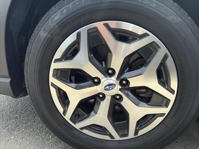 2022 Subaru Forester Premium 2022 Subaru Forester Premium