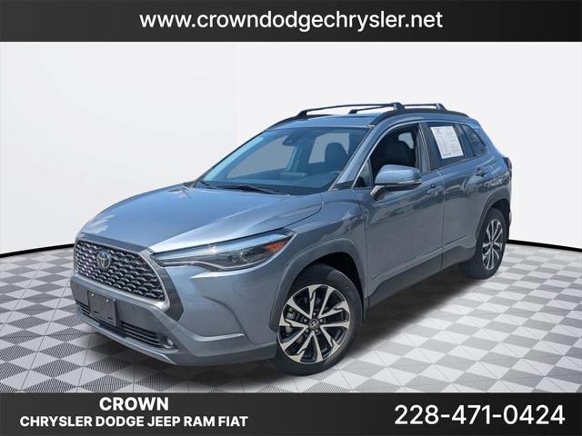 2022 Toyota Corolla Cross XLE