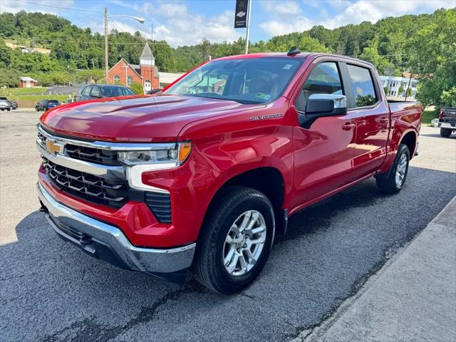2024 Chevrolet Silverado 1500 4WD Crew Cab Short Bed LT with 2FL