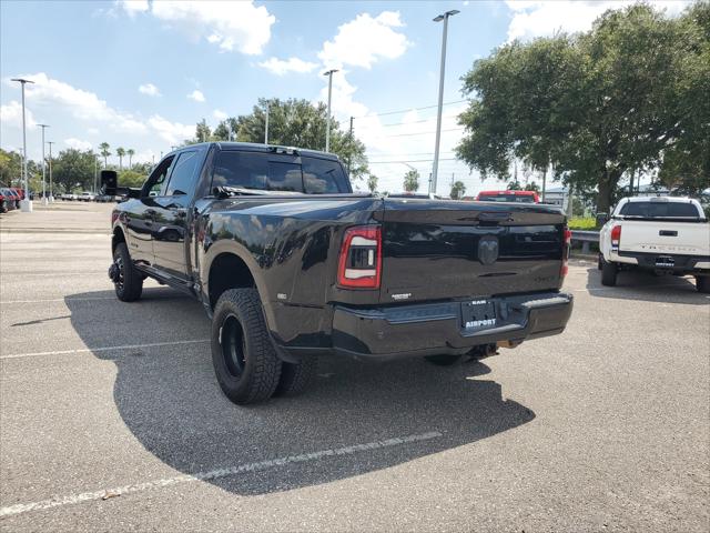 2022 RAM 3500 Big Horn Crew Cab 4x4 8 Box