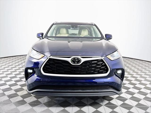 2024 Toyota Highlander LE