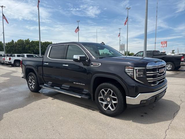 2022 GMC Sierra 1500 4WD Crew Cab Short Box SLT