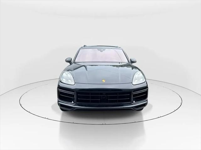 2023 Porsche Cayenne E-Hybrid Turbo S