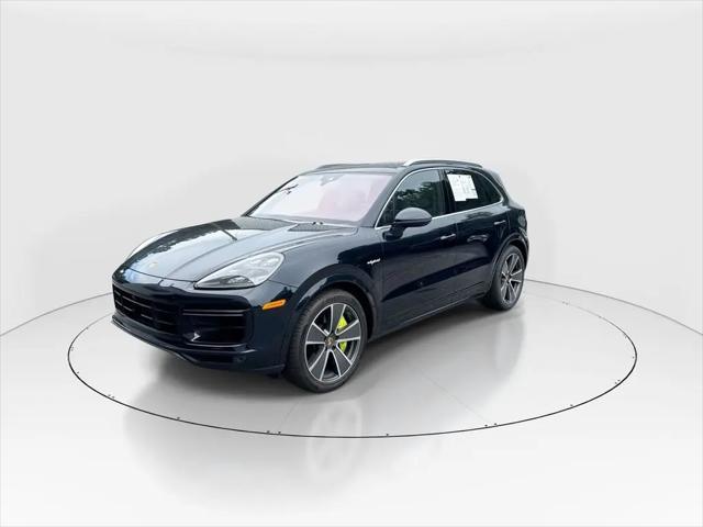 2023 Porsche Cayenne E-Hybrid Turbo S