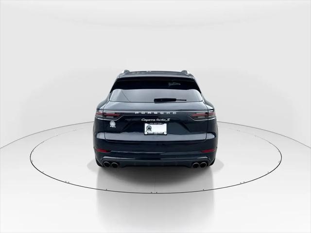 2023 Porsche Cayenne E-Hybrid Turbo S