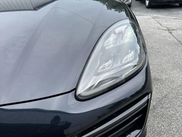 2023 Porsche Cayenne E-Hybrid Turbo S