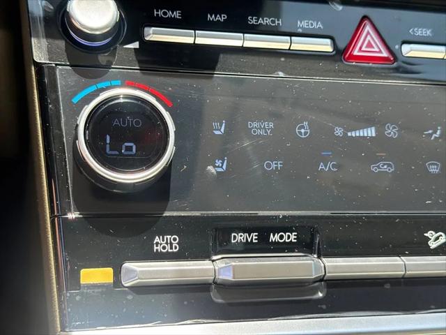 2025 Hyundai Santa Fe Hybrid Calligraphy