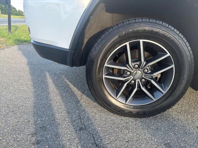 2018 Jeep Grand Cherokee Limited 4x2