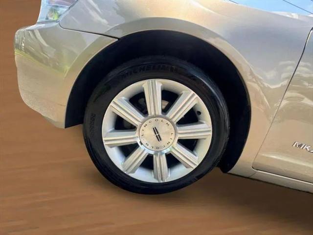 2007 Lincoln MKZ Base