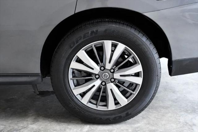 2020 Nissan Pathfinder SL 4WD