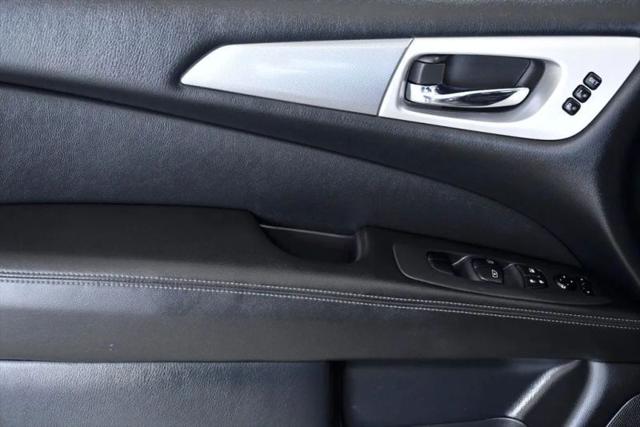 2020 Nissan Pathfinder SL 4WD