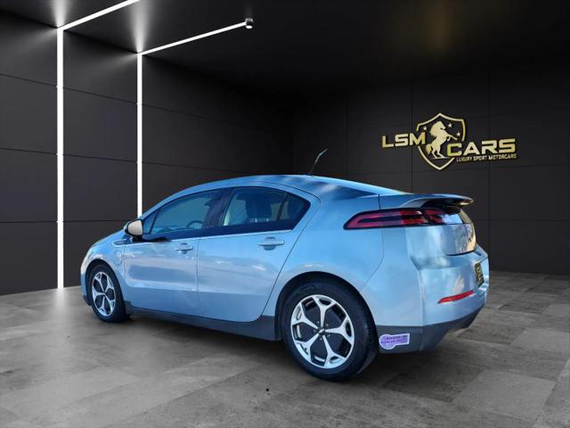 2013 Chevrolet Volt Base