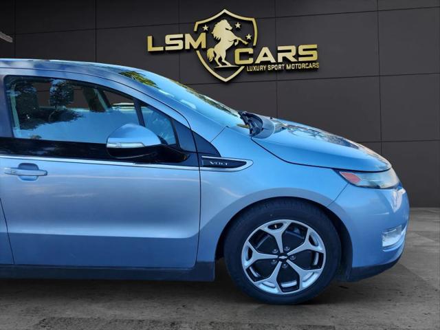 2013 Chevrolet Volt Base