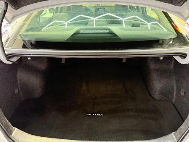 2024 Nissan Altima SV FWD