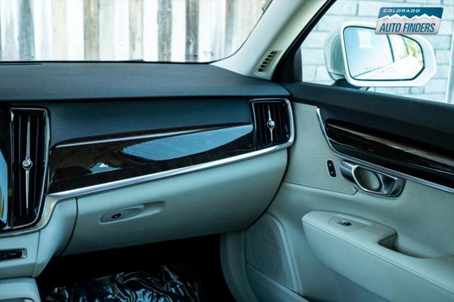 2018 Volvo S90 T5 Momentum
