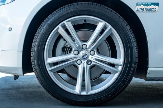 2018 Volvo S90 T5 Momentum