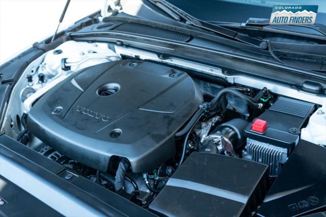 2018 Volvo S90 T5 Momentum