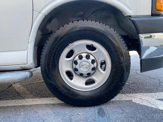 2020 Chevrolet Express Cargo Van RWD 2500 Regular Wheelbase WT