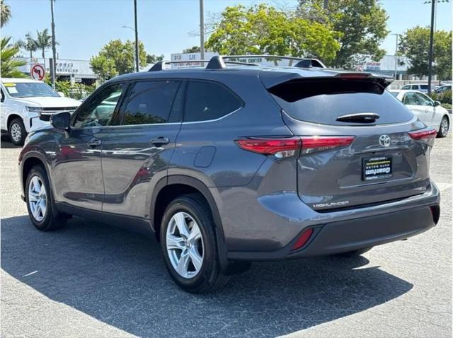 2022 Toyota Highlander LE
