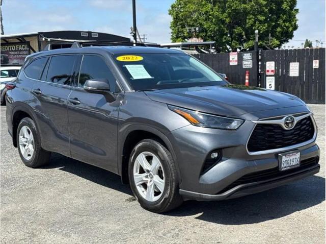 2022 Toyota Highlander LE