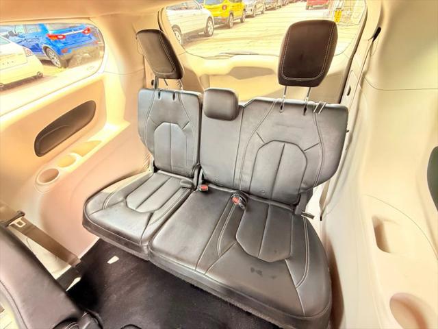 2021 Chrysler Voyager LXI