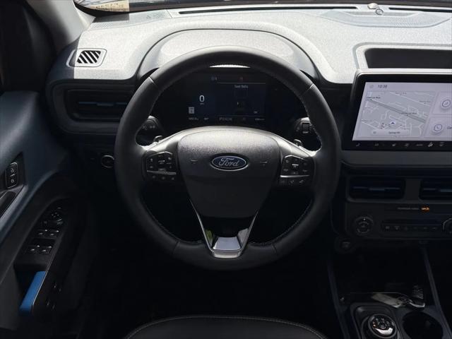 2025 Ford Maverick Lobo