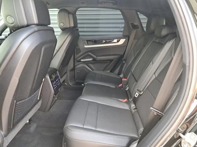 2025 Porsche Cayenne Cayenne