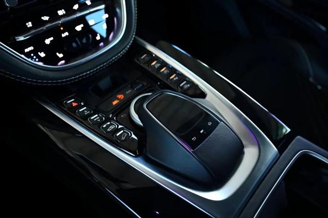 2021 Aston Martin DBX Standard