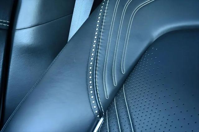 2021 Aston Martin DBX Standard