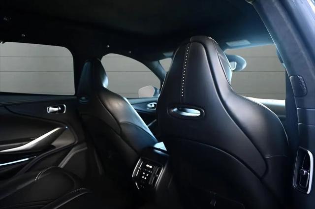 2021 Aston Martin DBX Standard