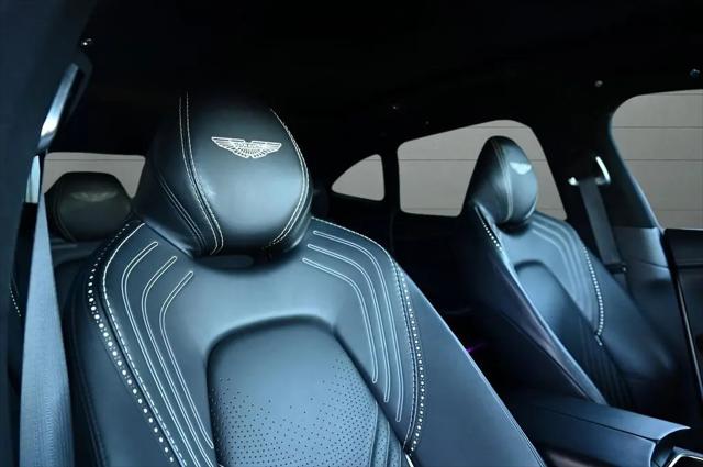 2021 Aston Martin DBX Standard