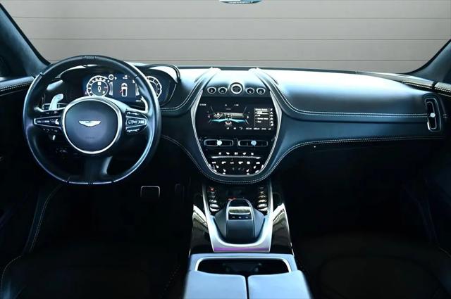 2021 Aston Martin DBX Standard